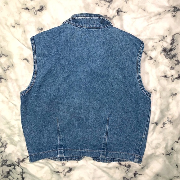✨VINTAGE✨ Jean Vest 💖 - Picture 3 of 4